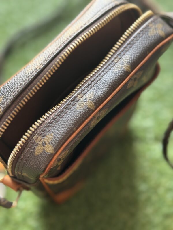 Louis Vuitton  Monogram Danube - Image 5