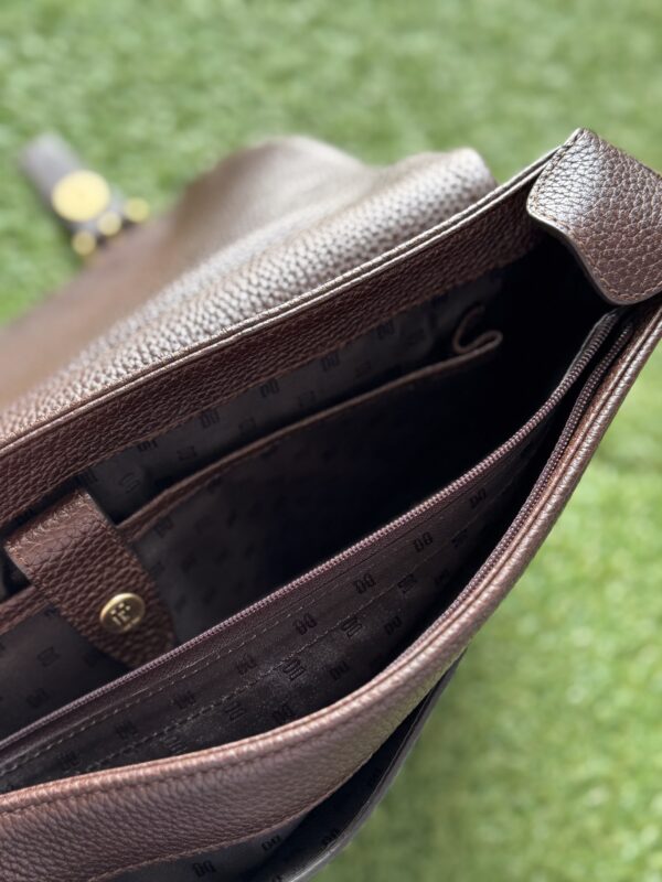 DAKS Men's Briefcase Cowhide Messenger Bag Crossbody - Image 3